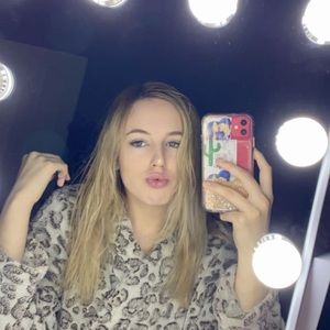 Meet your Posher, Brianna